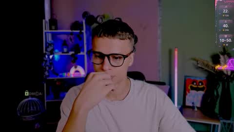 eliot_meow online show from September 2025 06:59:02 AM