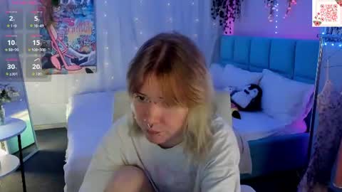 Snapshot of elira_vane chatting on June 2026 02:51:02 AM Elira Vane online show from June 2026 02:51:02 AM