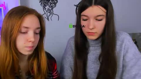 Snapshot of elis_sunny chatting on March 2026 06:48:02 AM elis_sunny online show from March 2026 06:48:02 AM