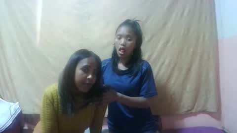 Snapshot of elisabet88 chatting on September 2025 06:02:02 AM elisabet88 online show from September 2025 06:02:02 AM