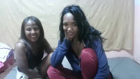 Snapshot of elisabet88 chatting on September 2025 01:38:02 AM elisabet88 online show from September 2025 01:38:02 AM