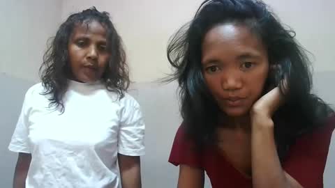 Snapshot of elisabet88 chatting on September 2025 05:01:02 AM elisabet88 online show from September 2025 05:01:02 AM