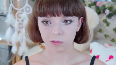 ElisabethDavis online show from July 2026 04:46:02 PM