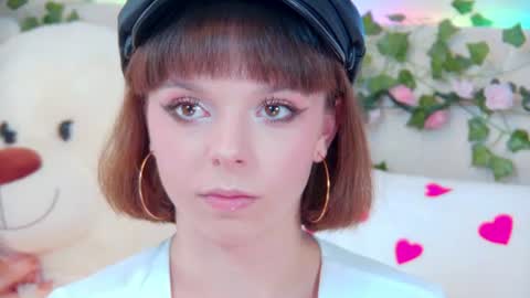 ElisabethDavis online show from August 2026 03:48:01 PM