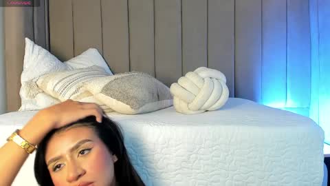 Elise diamond online show from April 2026 01:54:01 AM