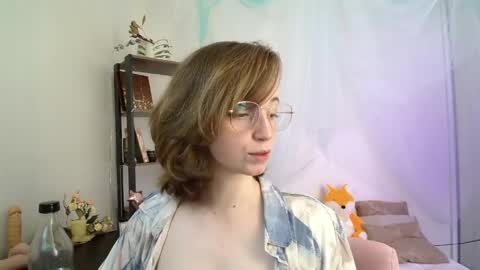 elise_nyx online show from March 2026 11:43:02 AM