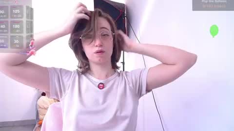 Snapshot of elise_nyx chatting on August 2026 12:03:02 PM elise_nyx online show from August 2026 12:03:02 PM