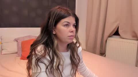 Snapshot of elisetyler89 chatting on January 2026 08:58:02 PM Elly online show from January 2026 08:58:02 PM