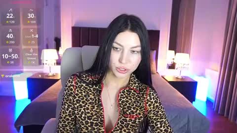 elisevelour online show from April 2026 12:20:02 PM