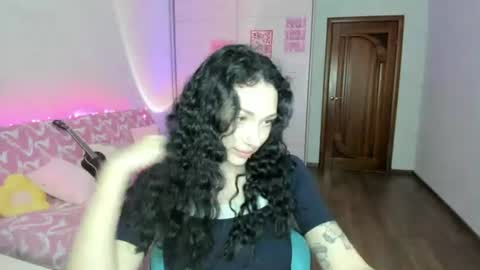 Eliss online show from June 2026 12:18:02 PM