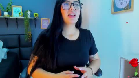 eliza_pink24 online show from February 2026 09:44:02 PM