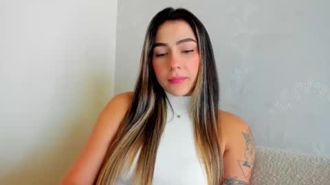 My name is ElizaPVT is open online show from October 2025 09:36:01 PM