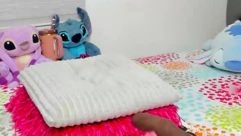 Snapshot of elizabeth_18_ chatting on January 2026 03:08:02 AM ELIZA online show from January 2026 03:08:02 AM