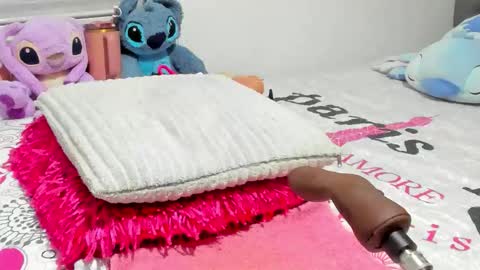 Snapshot of elizabeth_18_ chatting on January 2026 03:10:01 AM ELIZA online show from January 2026 03:10:01 AM