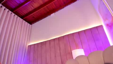 elizabeth_roche online show from June 2026 02:34:01 PM