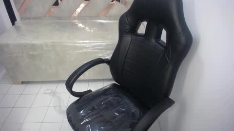 Snapshot of elizabeth_t_ chatting on March 2026 12:45:02 PM Elizabeth online show from March 2026 12:45:02 PM