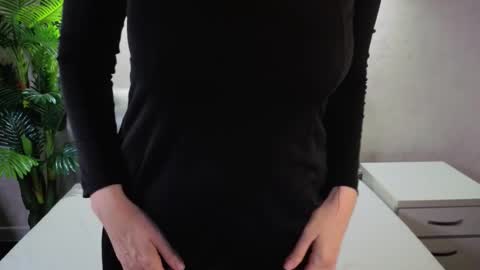 Elizabeth online show from March 2026 08:30:01 AM