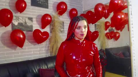   online show from February 2025 02:44:02 AM