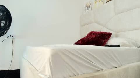 Eliza online show from April 2026 01:01:01 PM