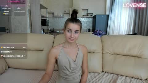 Eliz                               online show from February 2025 11:44:02 AM