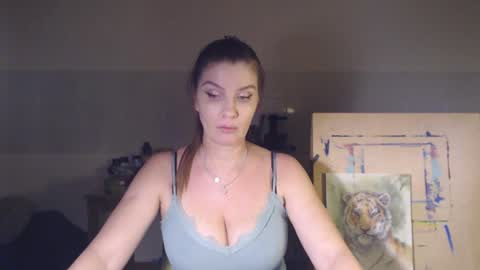 Eliekind online show from December 2024 01:56:01 PM