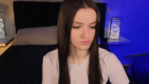 elizzza_ online show from March 2026 05:11:01 AM