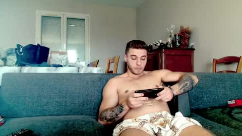 elkafit28 online show from April 2026 01:41:01 PM