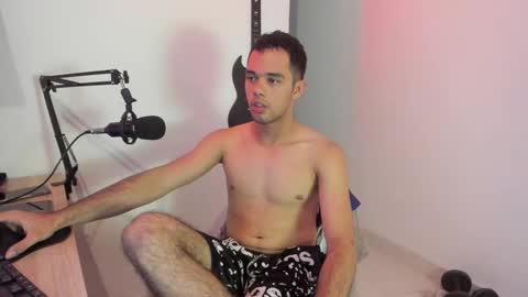 Snapshot of elkin_clark chatting on February 2026 05:03:01 PM Elkin Clark online show from February 2026 05:03:01 PM