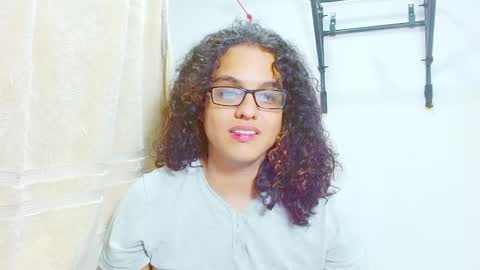 Diana online show from January 2025 02:47:01 AM