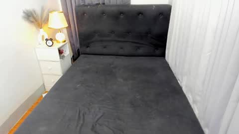 Ella online show from February 2025 02:28:01 AM