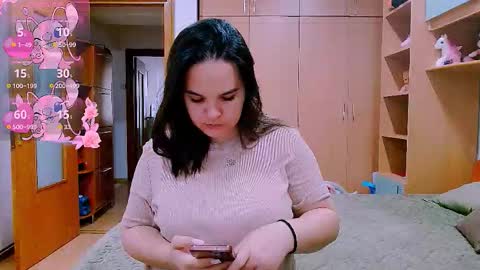 Ella  online show from September 2025 05:51:01 AM