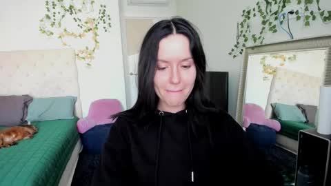 ELLA online show from February 2026 08:13:01 AM