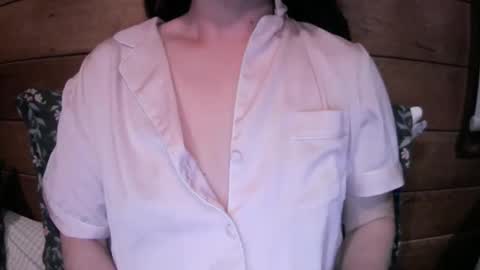 Ella - Girl Next Door online show from September 2025 11:10:01 AM