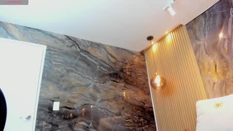 ella harper online show from January 2025 05:29:01 AM