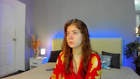 Snapshot of ella_mayers chatting on February 2025 01:53:02 PM Ella Mayers online show from February 2025 01:53:02 PM