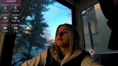 ella_vee online show from February 2026 06:11:02 AM