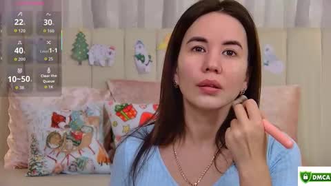 Ella online show from December 2025 04:11:02 AM