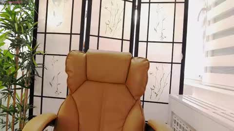 Ella online show from March 2026 07:04:02 AM