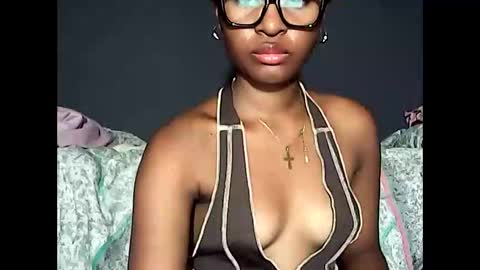 Snapshot of ellah245 chatting on May 2026 10:32:02 AM ellah245 online show from May 2026 10:32:02 AM