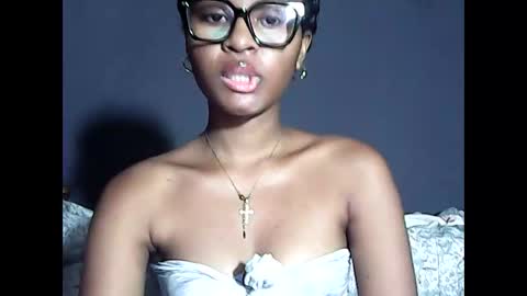 Snapshot of ellah245 chatting on May 2026 07:30:01 PM ellah245 online show from May 2026 07:30:01 PM