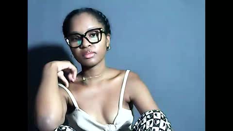 Snapshot of ellah245 chatting on May 2026 09:54:01 PM ellah245 online show from May 2026 09:54:01 PM