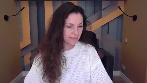 EllaLongs online show from November 2025 12:48:02 PM