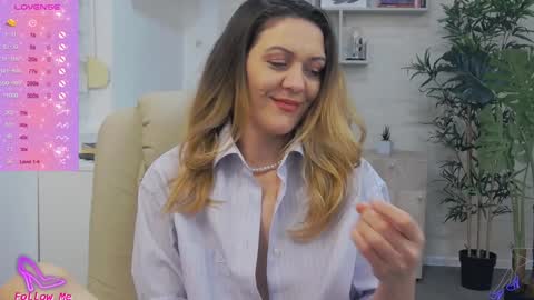            online show from January 2025 11:22:02 AM