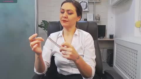            online show from February 2025 08:52:02 PM