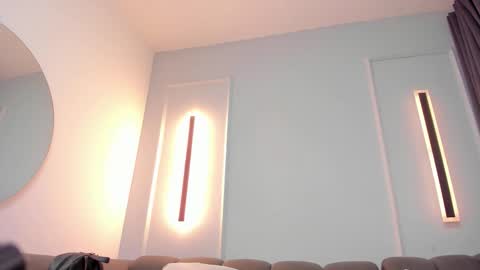 Ella online show from November 2025 10:36:02 AM