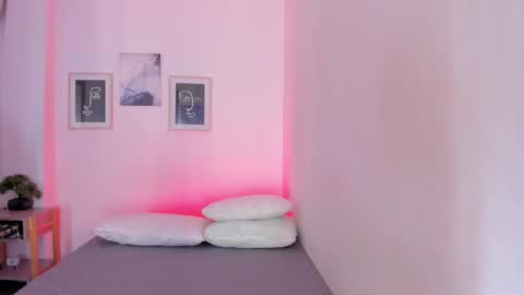 Ella online show from January 2026 12:29:02 PM