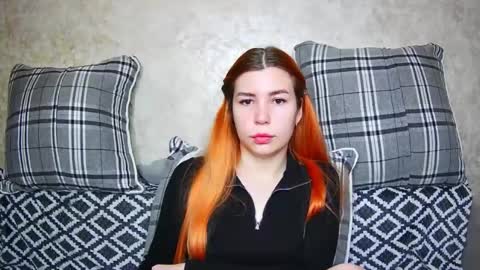 EllaNuar online show from September 2025 05:52:02 AM