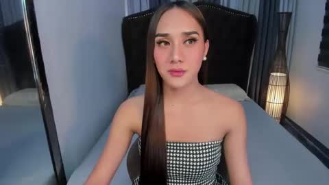 Snapshot of ellats_18 chatting on March 2025 04:50:02 AM Sophia online show from March 2025 04:50:02 AM