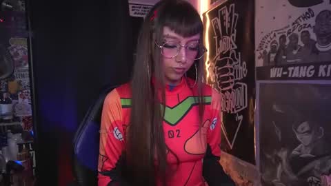 follow me on instagram .    online show from November 2025 04:10:02 PM