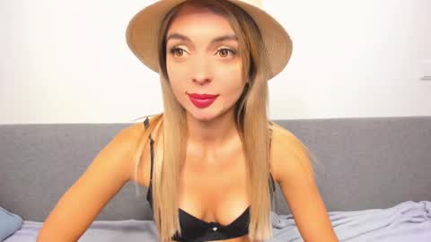 ellen_flow online show from February 2025 08:58:02 PM